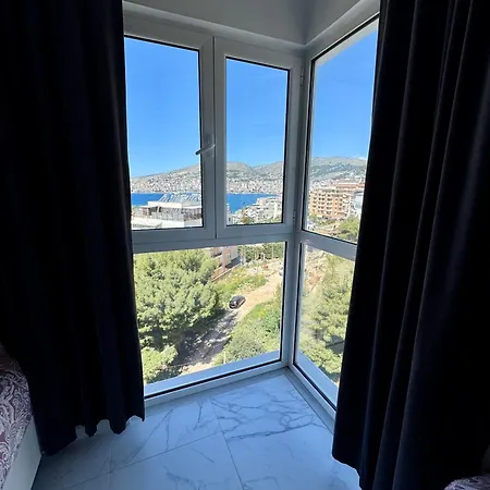 Apartment Penthouse Paulina *