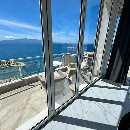 Apartment Penthouse Paulina *