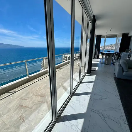Penthouse Paulina Apartment *